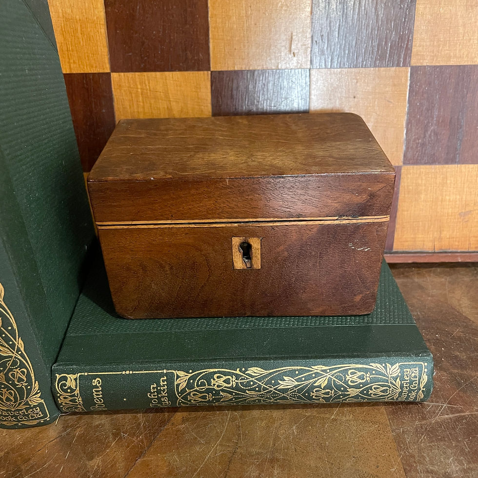 Thumbnail: Small Oak Tea Caddy