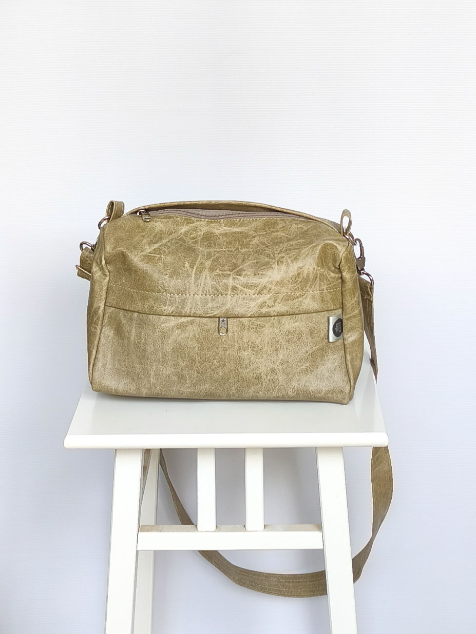 תמונה ממוזערת: crossbody bag front