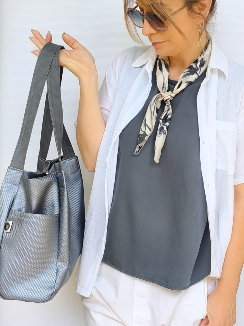 תמונה ממוזערת: shoulder bag side