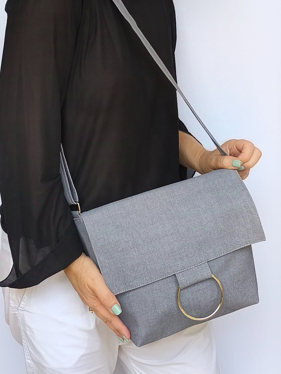 תמונה ממוזערת: crossbody bag front