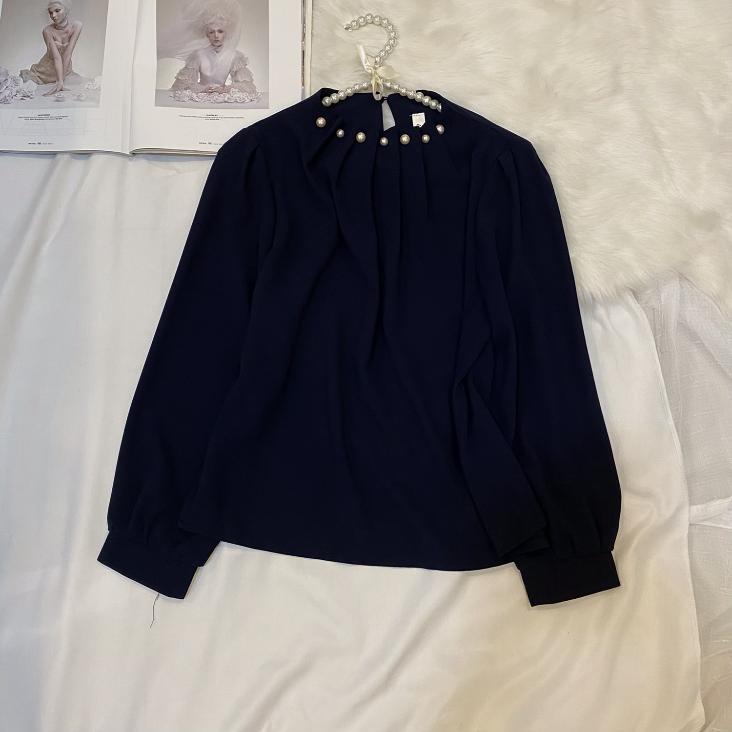 D612  Fave dark blue with pearl longsleeves