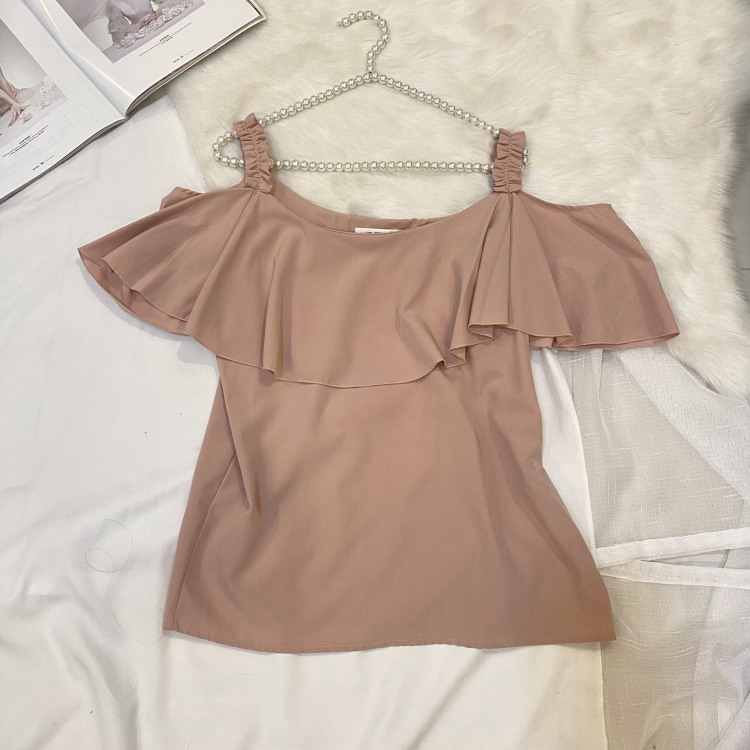 D626  Gorgeous dusty blush cold shoulder