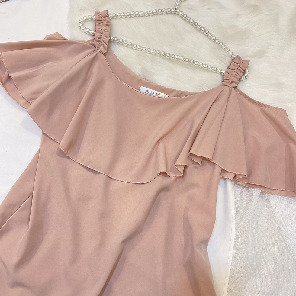 Thumbnail: D626  Gorgeous dusty blush cold shoulder