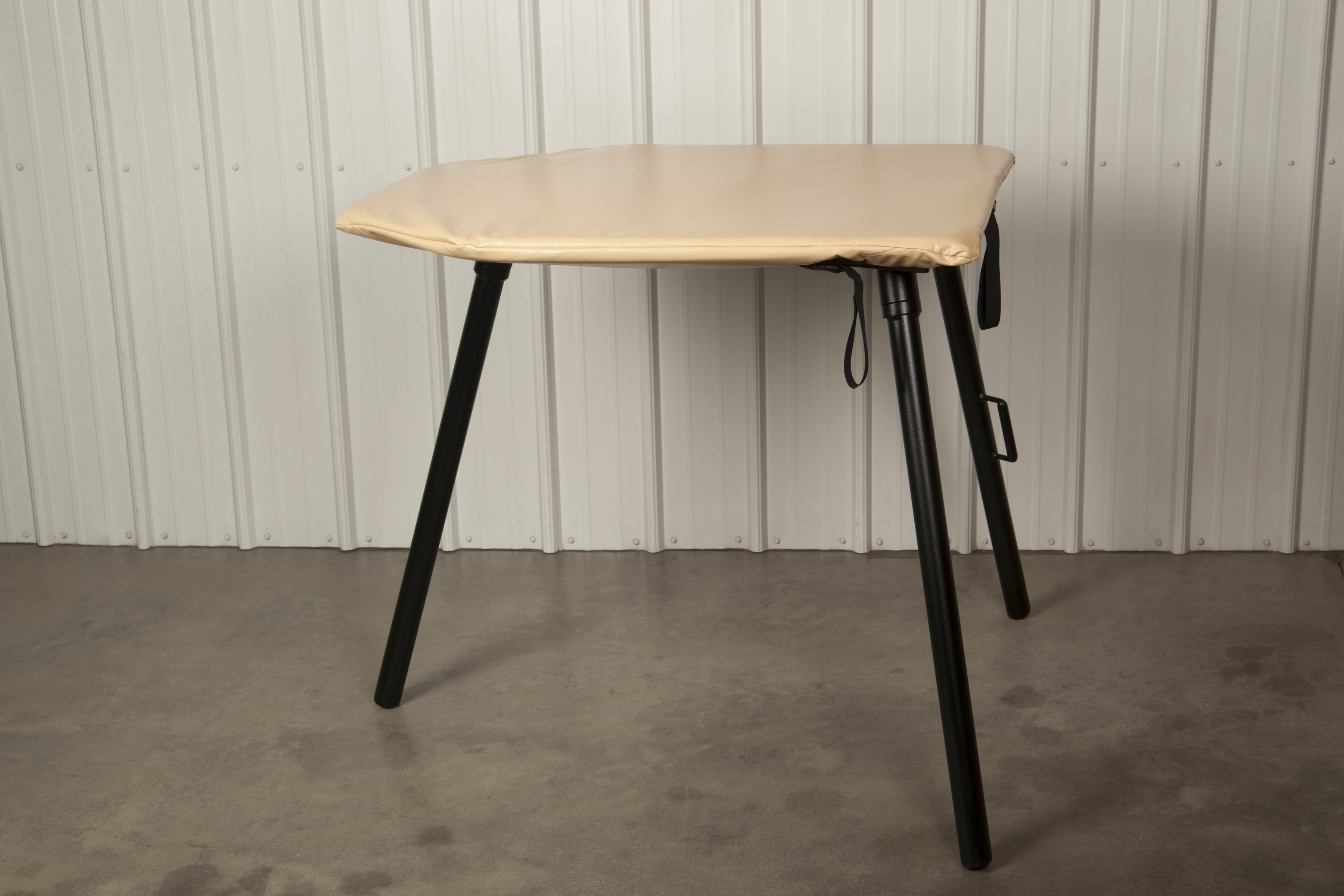 Bench Top Cover Side