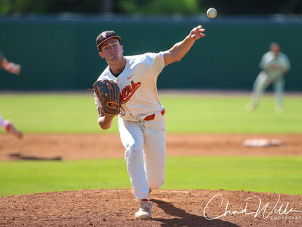 Pigeon Forge Tigers Triumph Over Kingston 6-2 to Secure Sectional Championship and 10th State Appearance