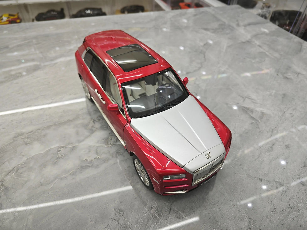 Thumbnail: Original Rolls-Royce Cullinan BB Edition Alloy Car Model 1/18 red