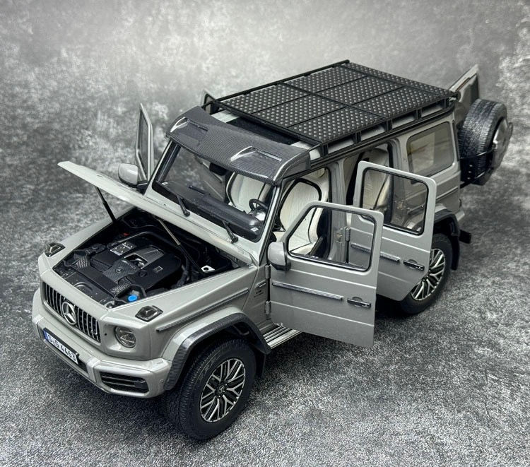 Thumbnail: 1:18 Mercedes-Benz AMG G63 4x4² Alloy Full Open Car Model Gift Collection