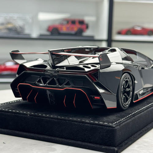 HH Model Lamborghini Veneno Convertible Car Model 1:18 | KMT TOYS