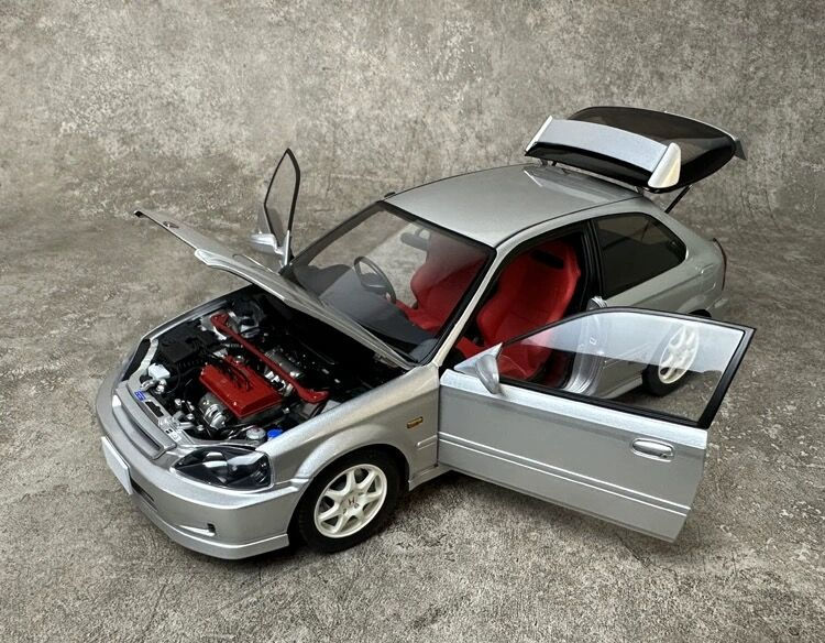 Thumbnail: MOTORHELIX 1:18 Honda Civic Type R EK9-120 Late Edition Car Model