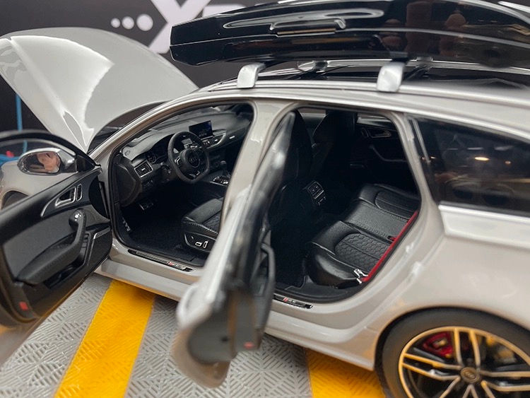 Thumbnail: Well 1:18 Audi RS6 2017 version C8 crock alloy simulation car model