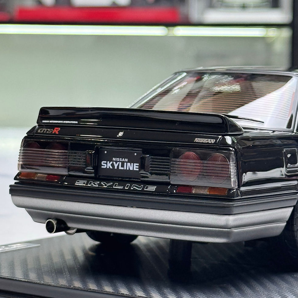 Thumbnail: IG Nissan Skyline GTR R31 Simulation Resin Car Model 1/18