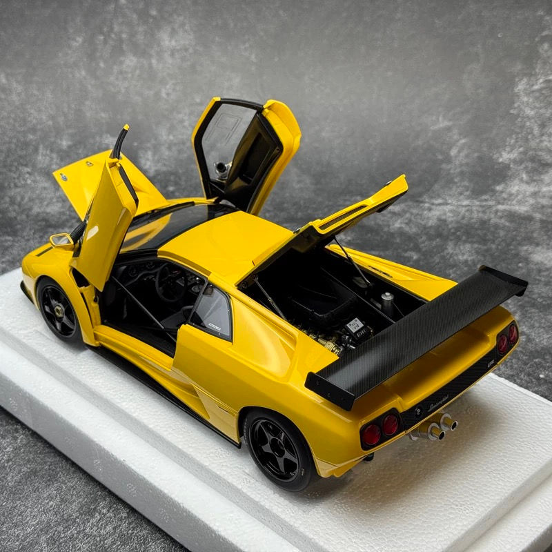 Thumbnail: Autoart 1:18 Lamborghini Diablo GTR Car Model