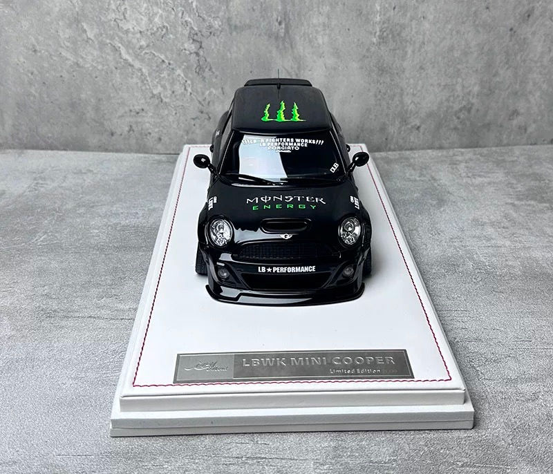 Thumbnail: IVY Merit MINI COOPER LBWK Tuning 1:18 resin car model