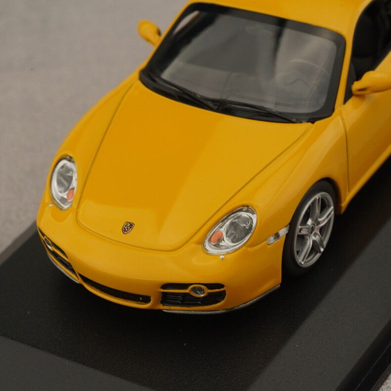 Thumbnail: 1:43 Mini Cut Porsche Porsche Cayman S 987C 2005 Alloy Car Model Ornament