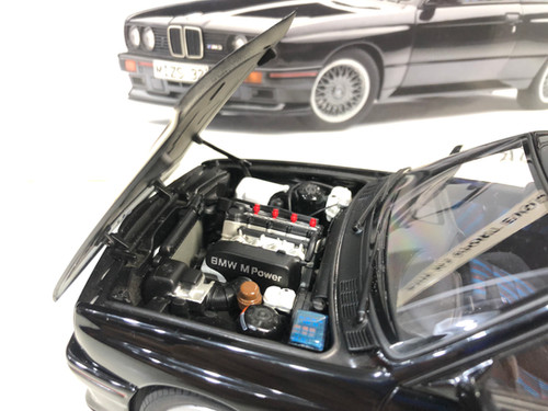 Autoart 1/18 BMW M3/E30 Sport Evolution Black 1989 Rare | KMT TOYS Autoart 1/18 BMW M3/E30 Sport Evolution Black 1989 Rare | KMT TOYS