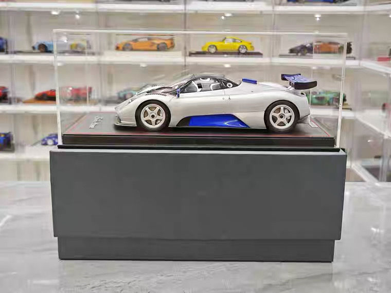 Thumbnail: Peako Pagani Zonda F Limited Edition Resin Car Model 1:18
