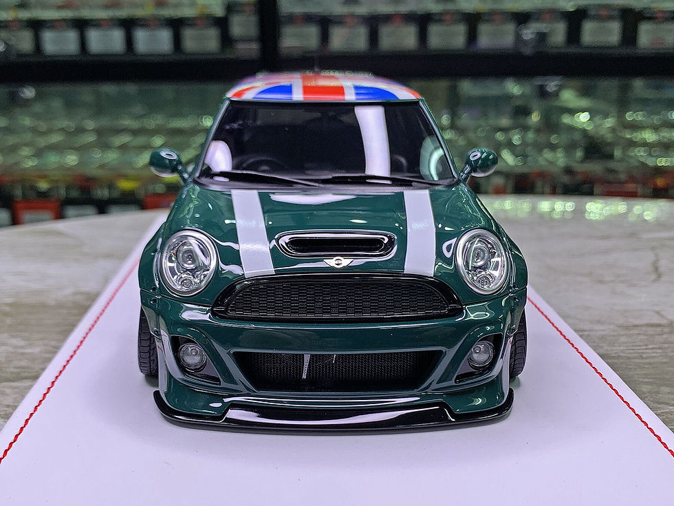 Thumbnail: IVY 1:18 MINI COOPER Mini Cooper Modified Edition Resin Car Model