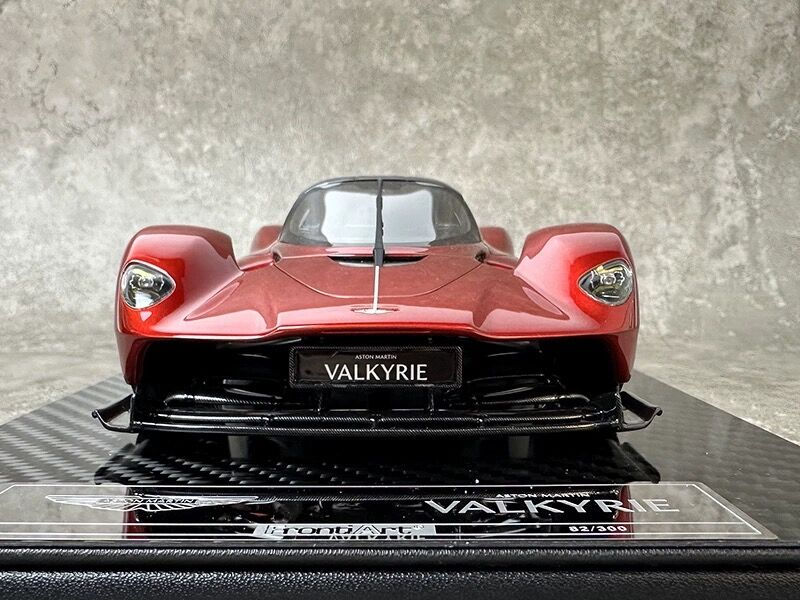 Thumbnail: Frontiart 1/18 Aston Martin Valkyrie Candy Red Resin Car Model