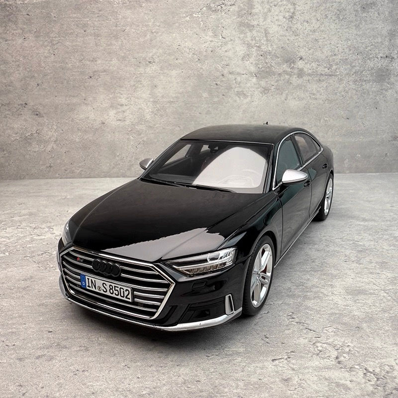 GT Spirit 1:18 Audi S8 504 Resin Car Model