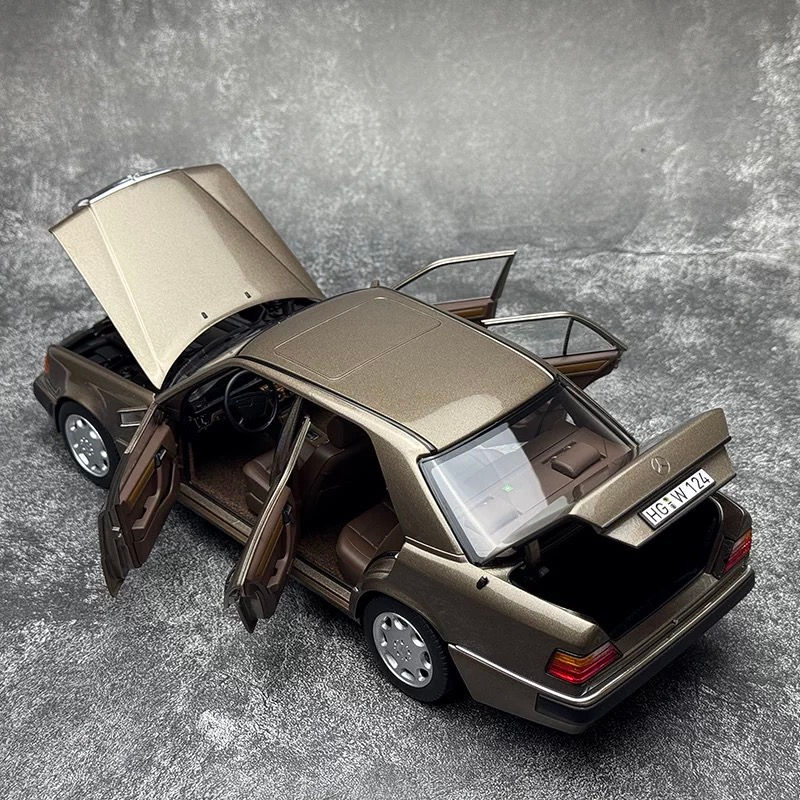 Thumbnail: NOREV 1:18 Mercedes-Benz 500E W124 AMG E500 E-Class Sedan Car Model