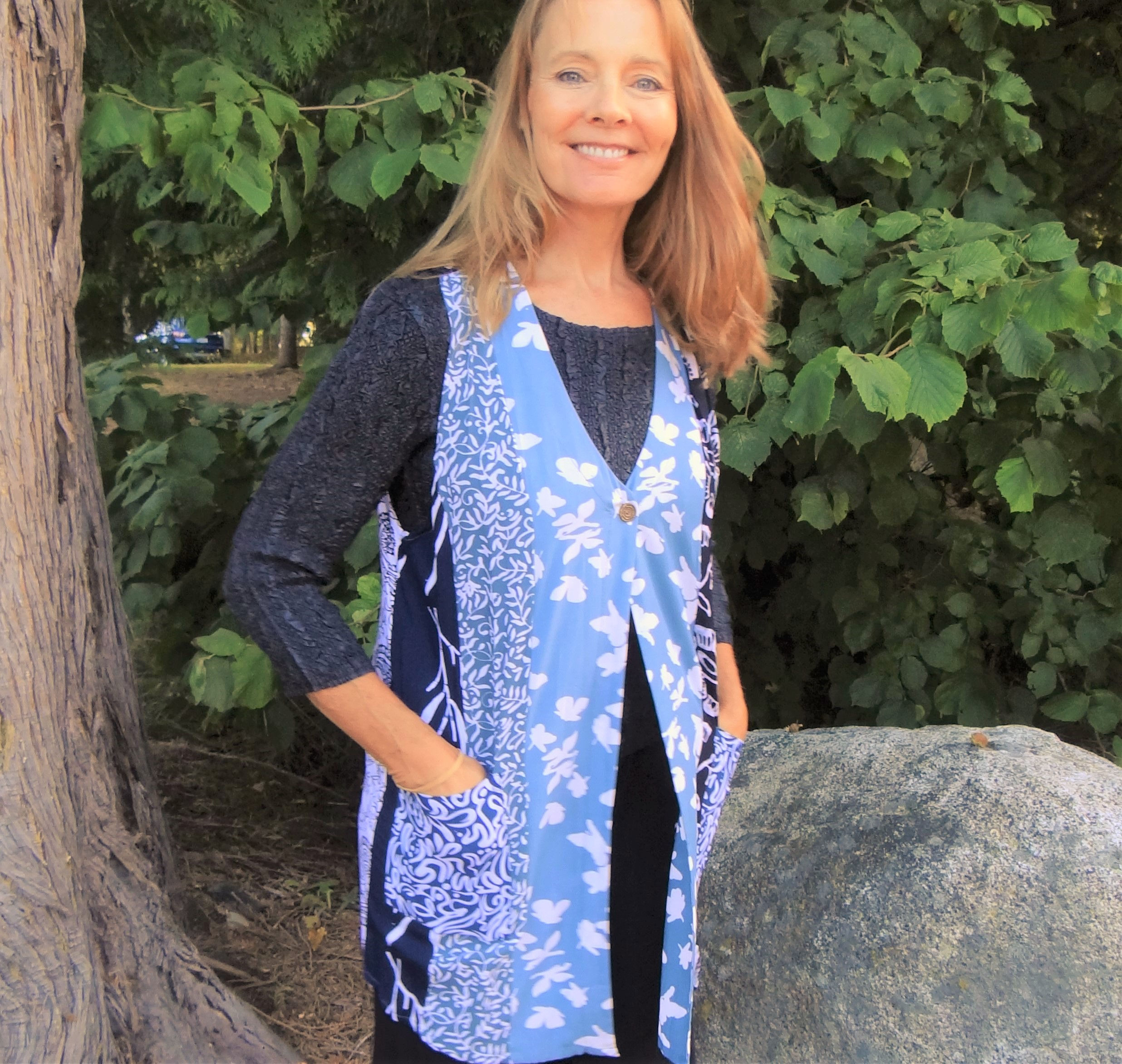 A Vest with Pockets in Slate Combo Batik & More:VR21