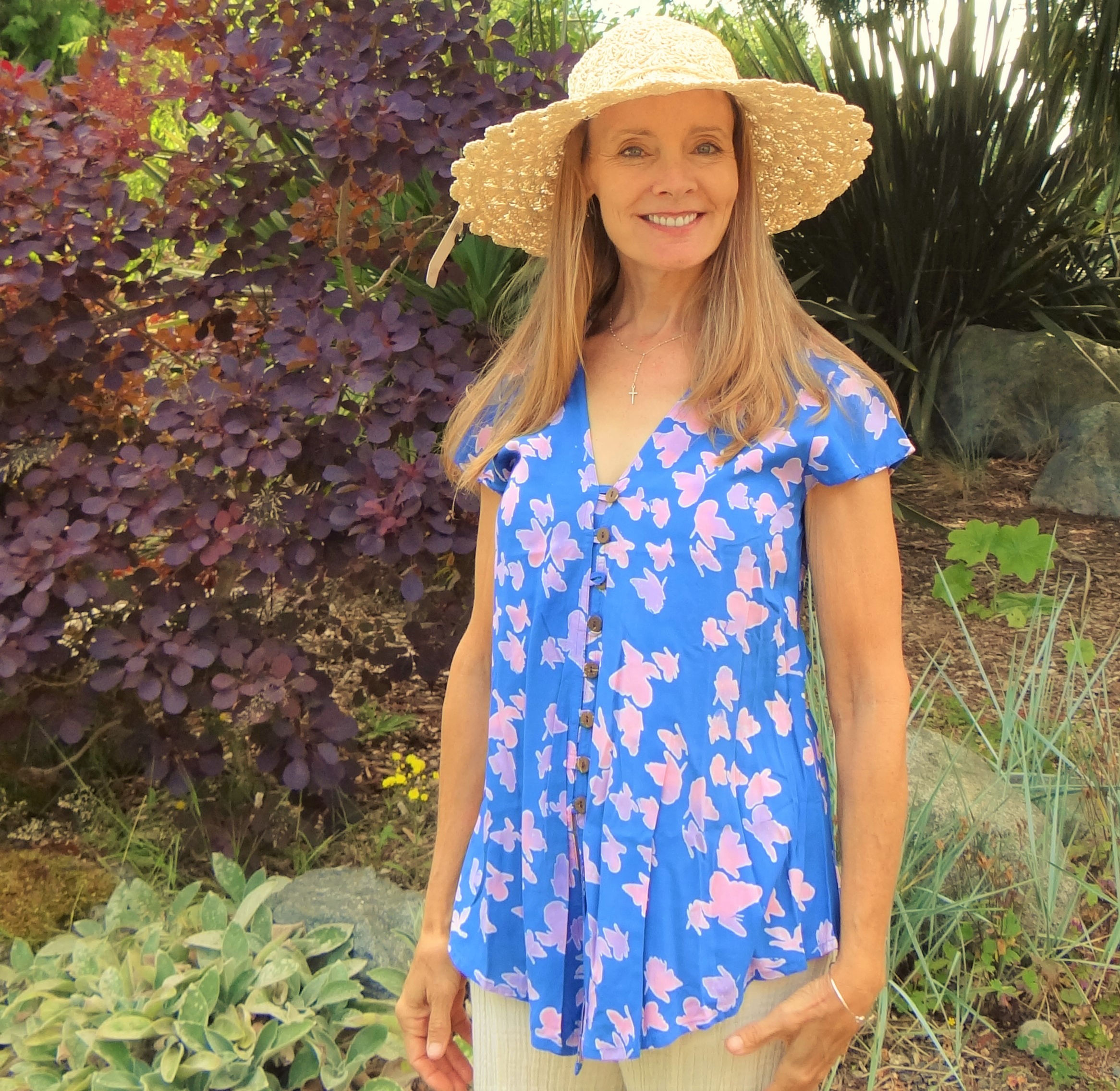 Button-Up Butterflies Tails with Cap Sleeve: TS78