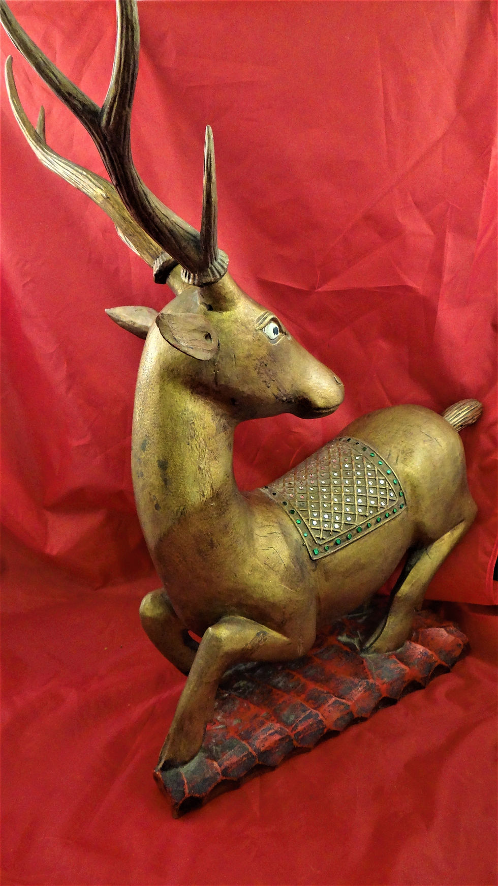 Thumbnail: Kwang, Antique Thai Teak Deer Statue