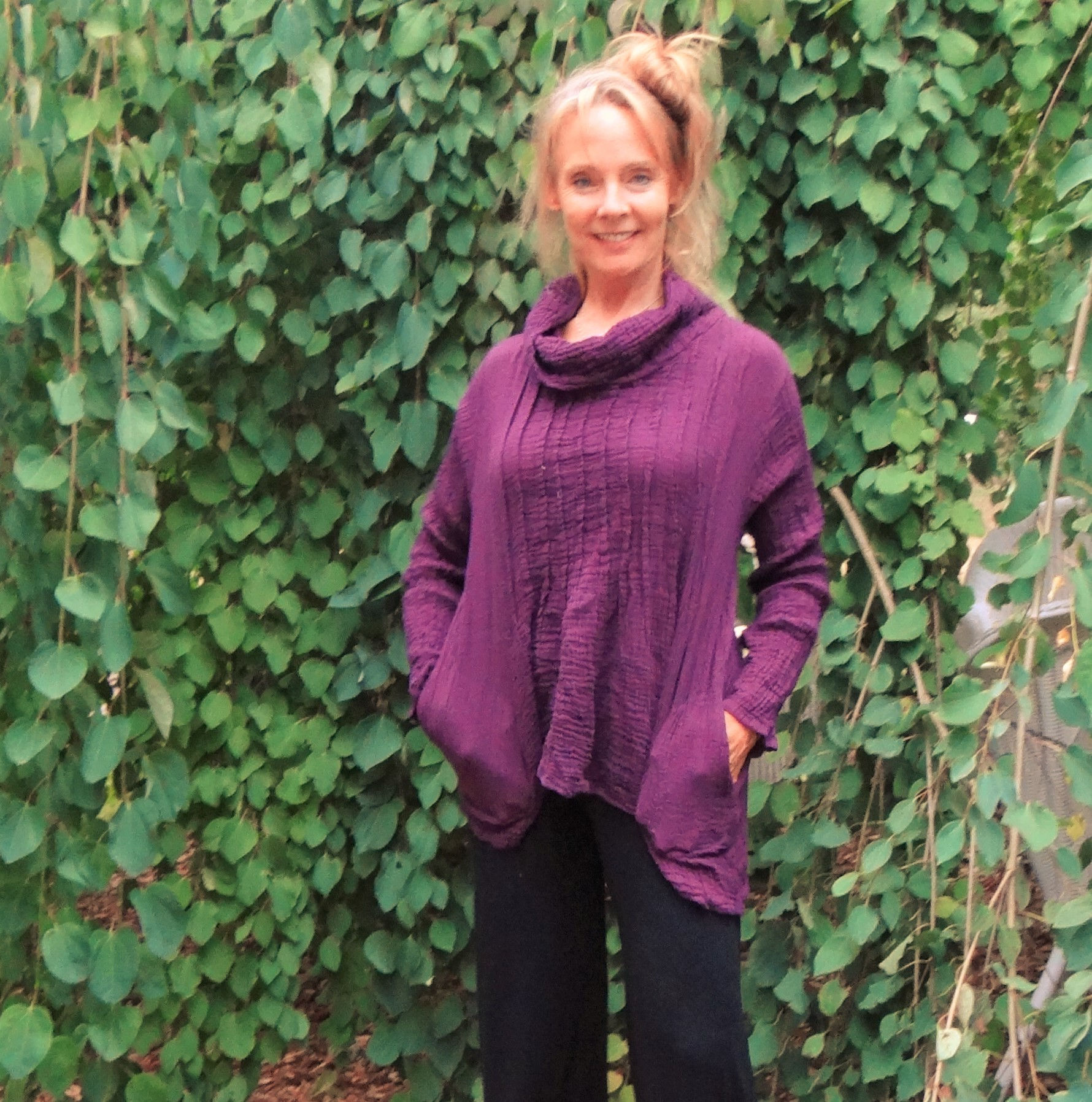 Turtleneck Pleats Top 3/4 Sleeve In Cotton Waffle:32