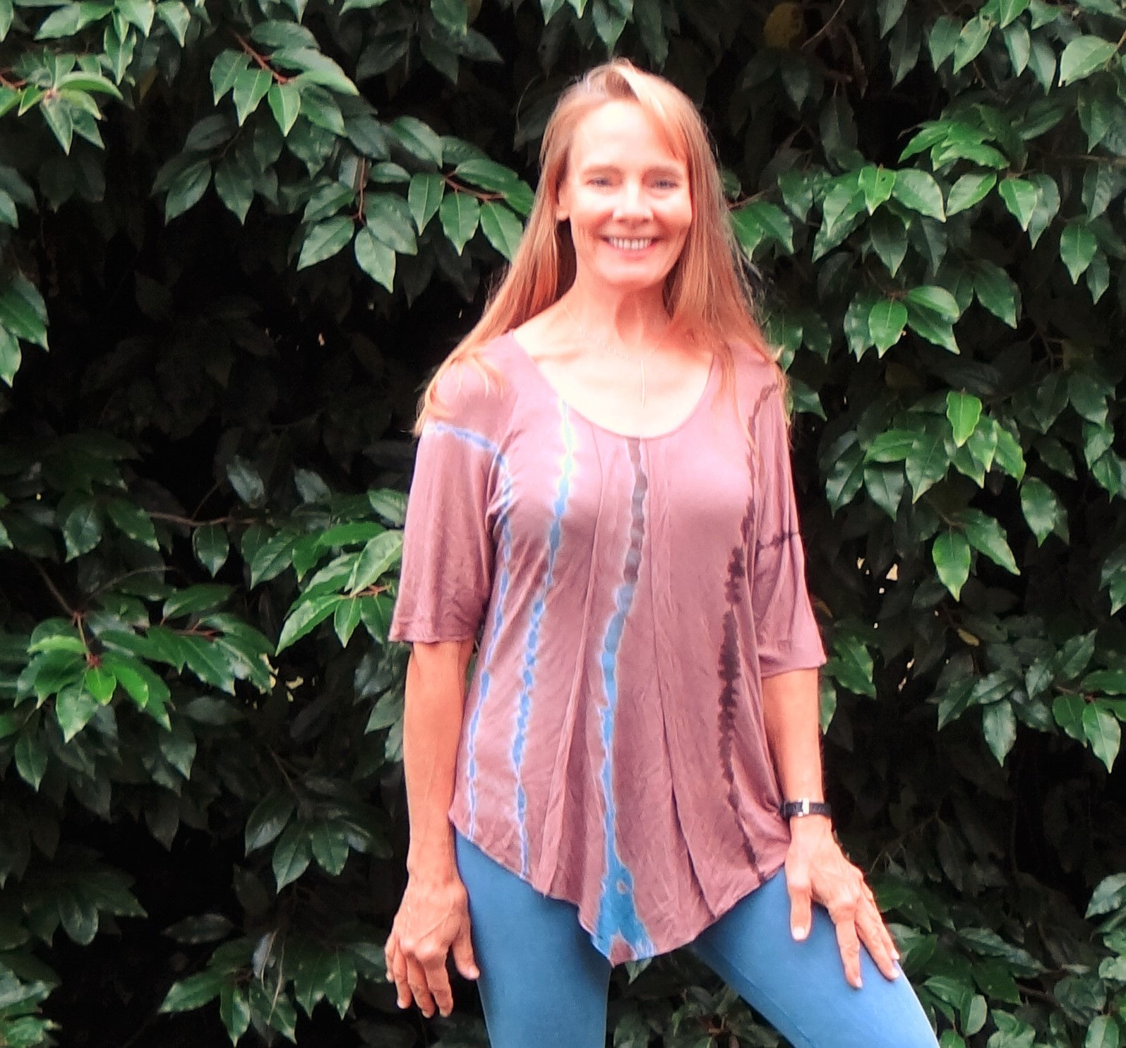 Short Sleeve Vertical Tie-Dye Top