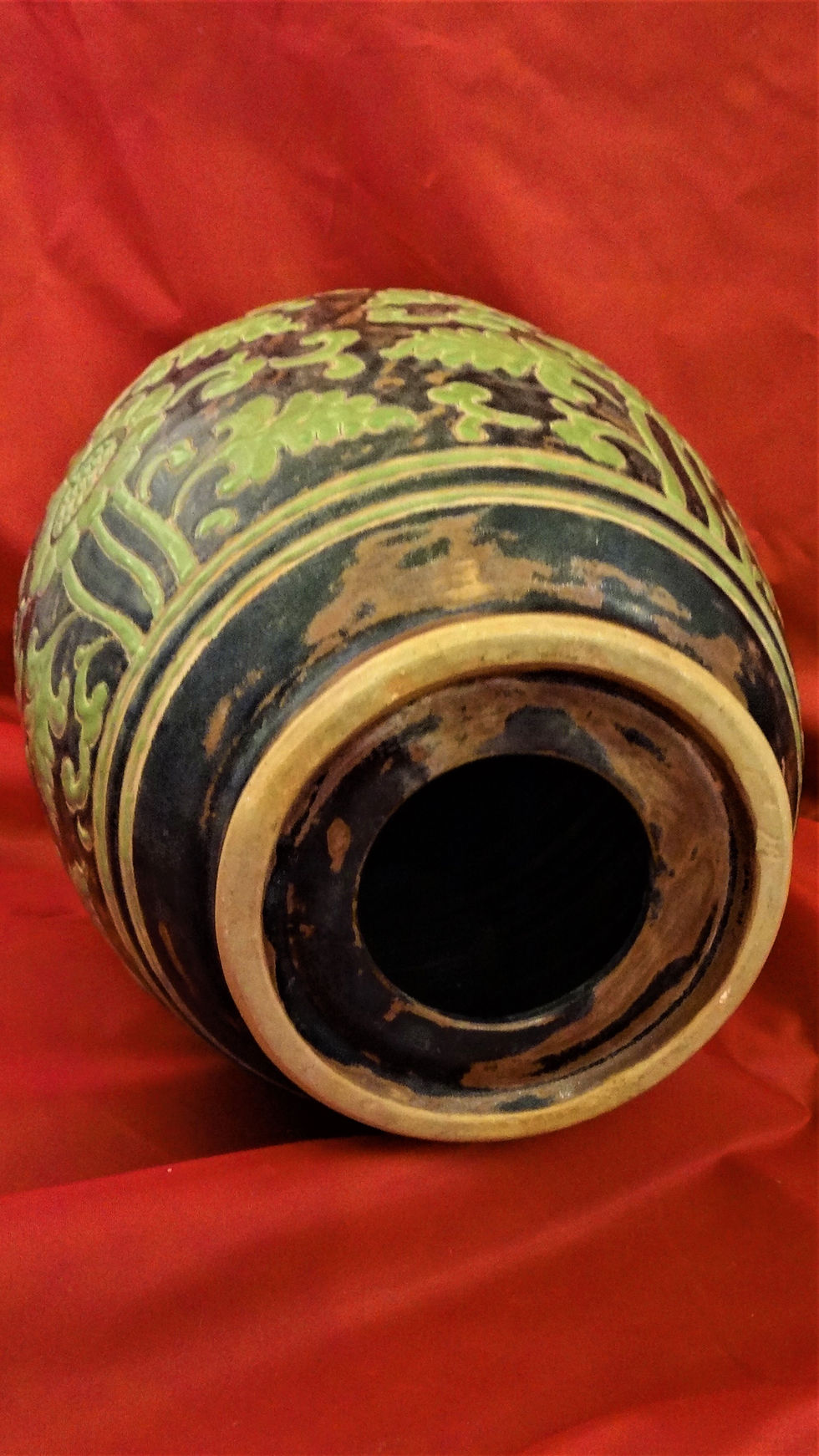 Thumbnail: Flora & Leaf Stoneware Vase in Brown & Green