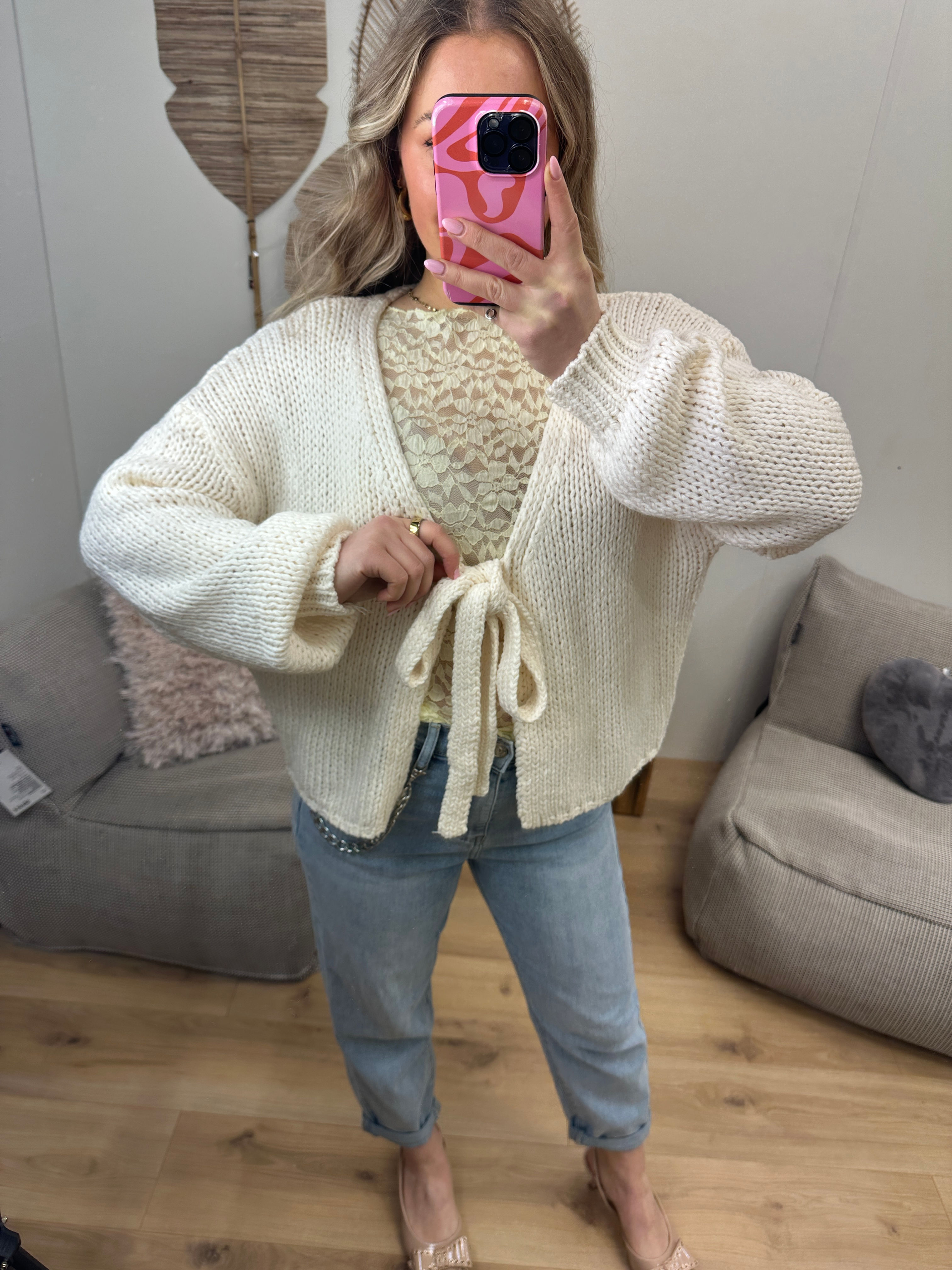 Cardigan Knot