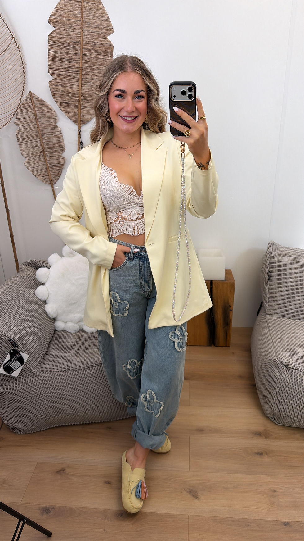 Miniaturbild: Spitzentop Carmi beige