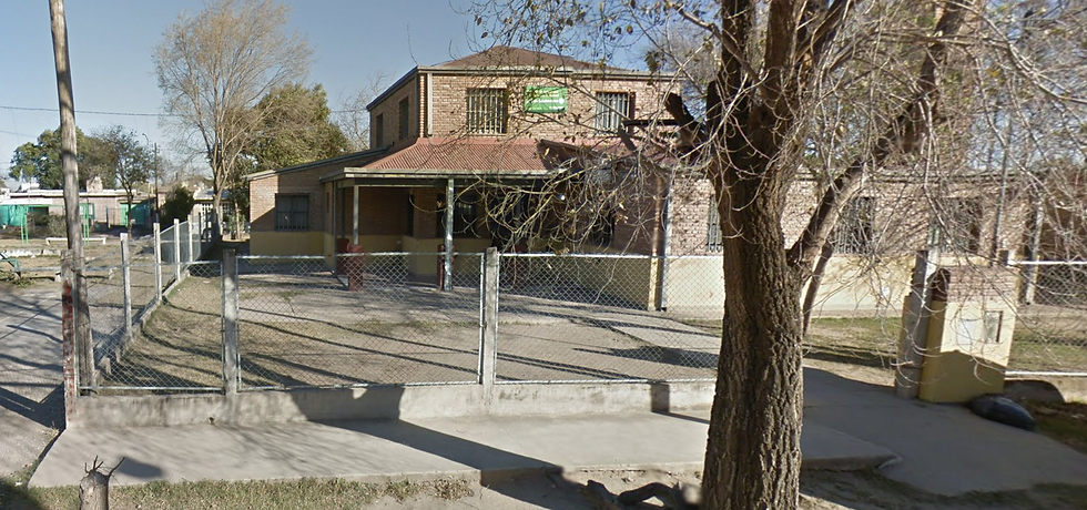 Outside of Centro de Salud 54