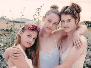Magical Isle of Wight and these girls !