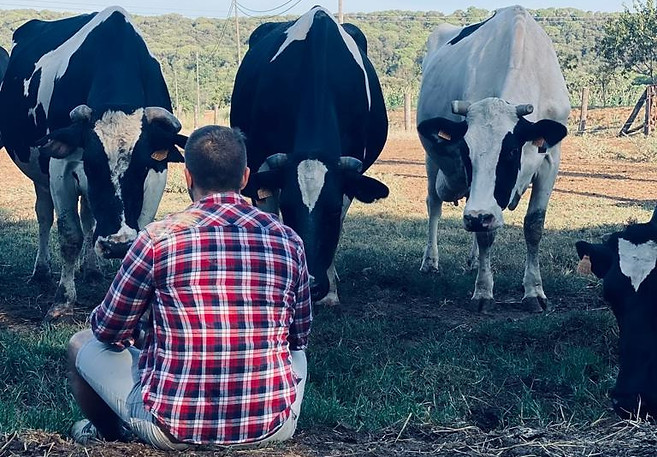 WhatsApp Image 2023-12-08 at 17.39_edited.jpg