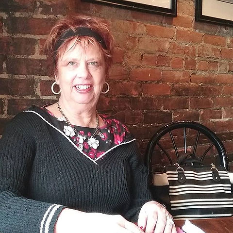 Renee at Marino's!! #lunchartist #dresse