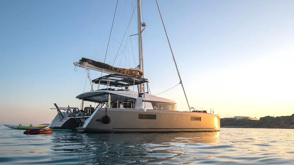 Lagoon 52 Nomad