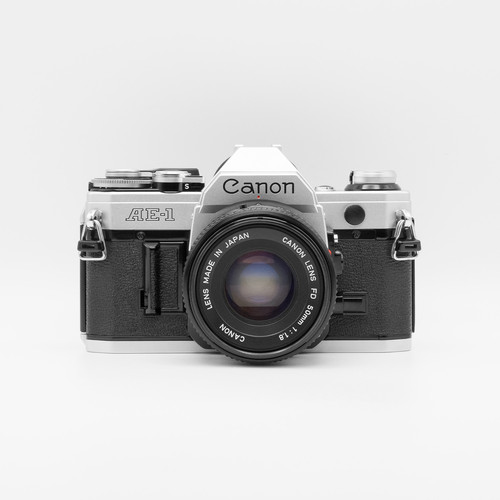 【美品・稼働】キャノンAE-1ブラックFD50mmF1.4付 キャノン Canon AE-1 ブラック FD 50mm F1.8