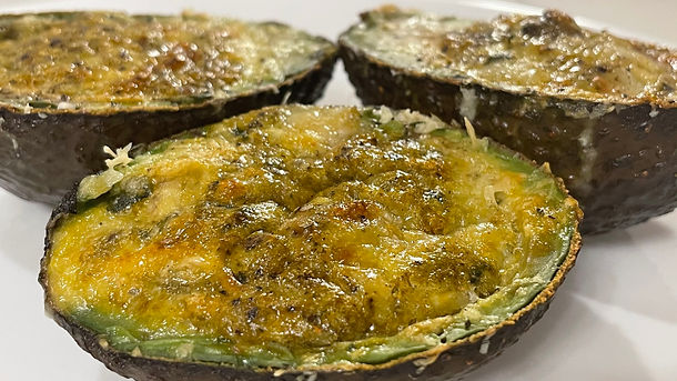 Baked Avacado-Eggs