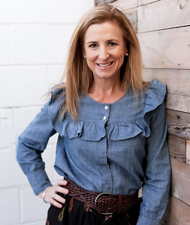 TherapyPortlandHeadshot-16.jpg
