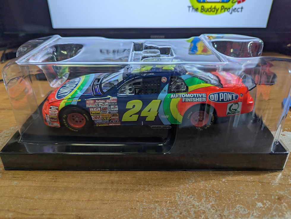 Thumbnail: NASCAR CLASSICS 1996 Dover Win Jeff Gordon Monte Carlo 1:24
