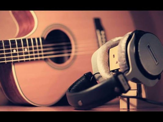 Músicos: instrumentos de Deus, ou do mundo? - Por Enias Costa