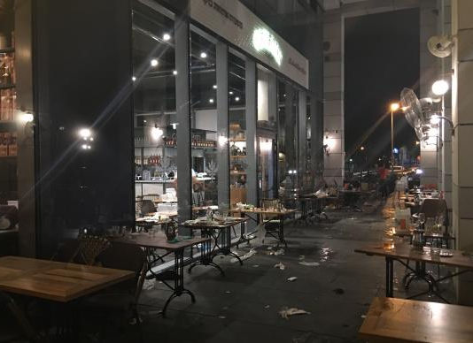 Atentado em centro comercial de Tel Aviv deixa quatro mortos e sete feridos