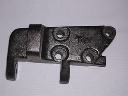 Soporte de Alternador MB 1115 reforma (de fundicion) Cod 333058