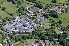 Sidcot Aerial View Campus.jpg_itok=oBKfcleK.jpg