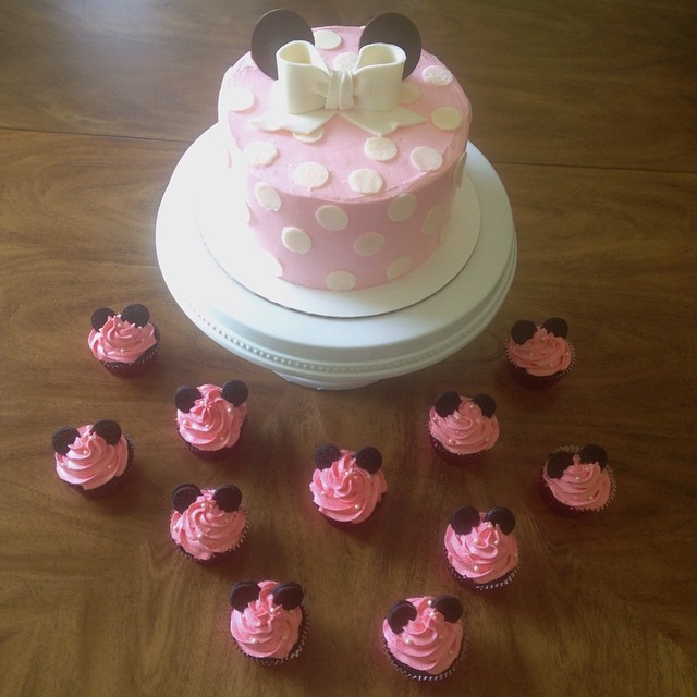 Memphis Cake Designer