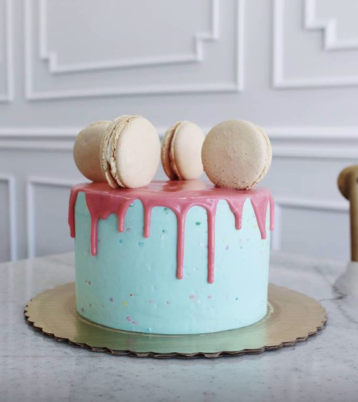 Blue and Pink Drip Cake with Macarons