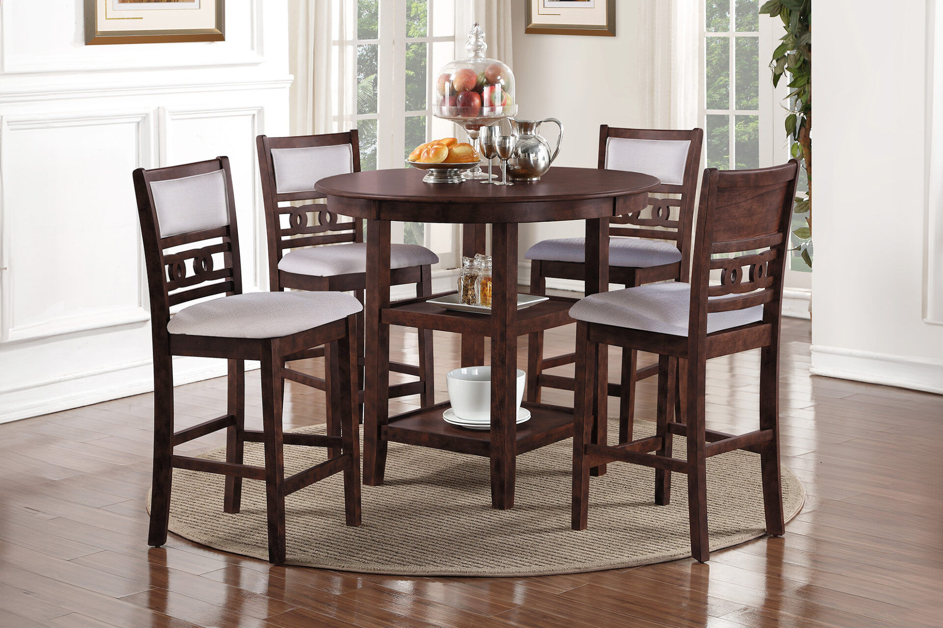 Antecomedor Gia con 4 sillas altas