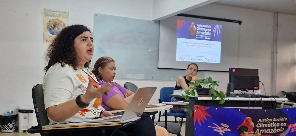 Professora Elissandra Barros apresentou o trabalho com o registro da cultura material e imaterial das etnias que participam do projeto