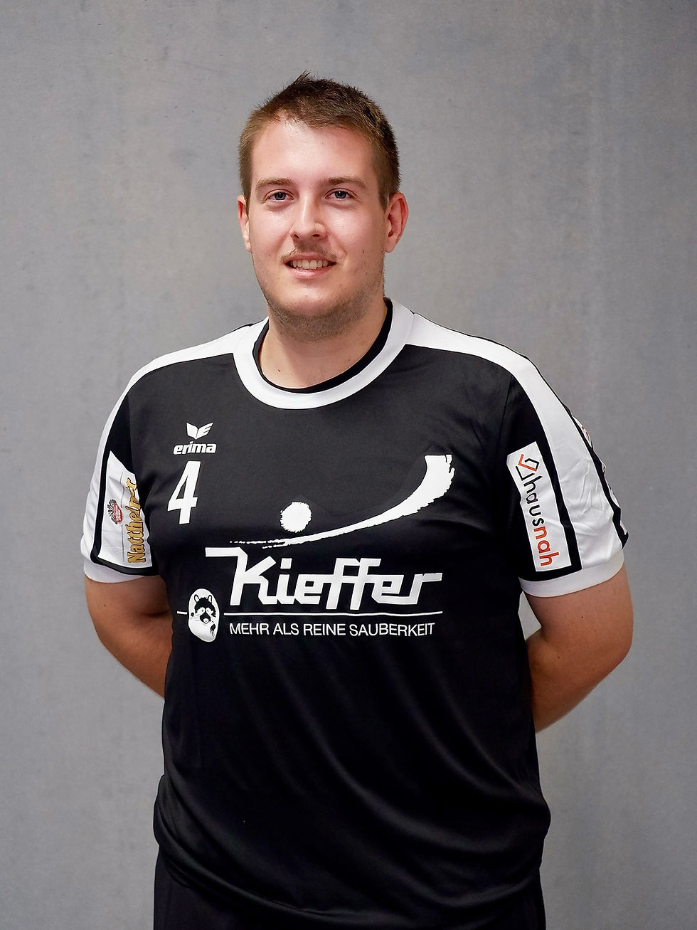 4 I Kevin Schendzielorz